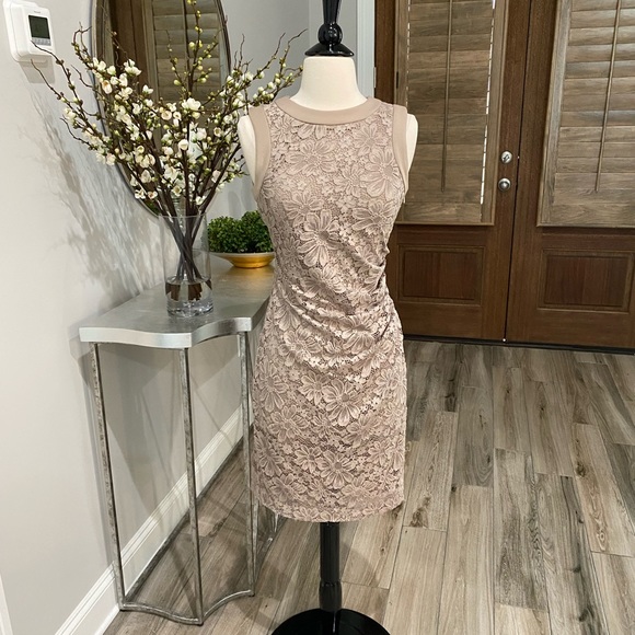 calvin klein rose gold dress Stunning Calvin Klein Rose Gold Sequence Gown